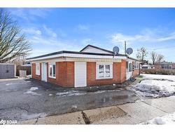 7 Rexway Drive Georgetown, ON L7G 3N7