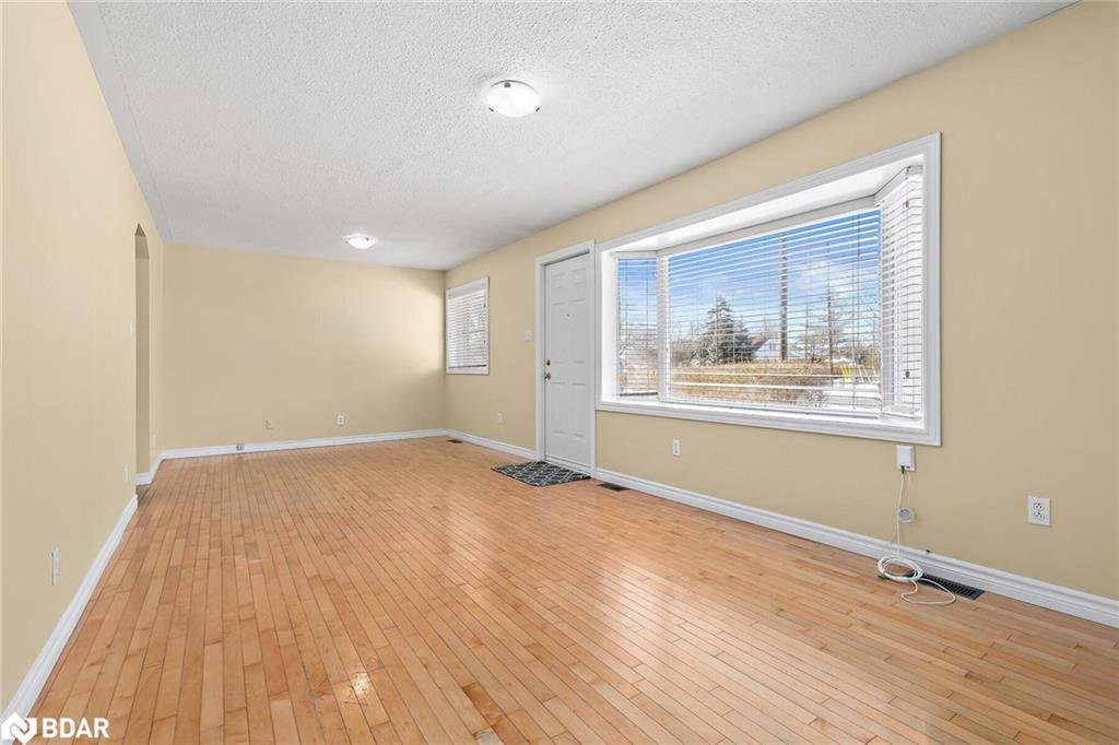 7 Rexway Drive, Georgetown, ON - Indoor Photo Showing Other Room