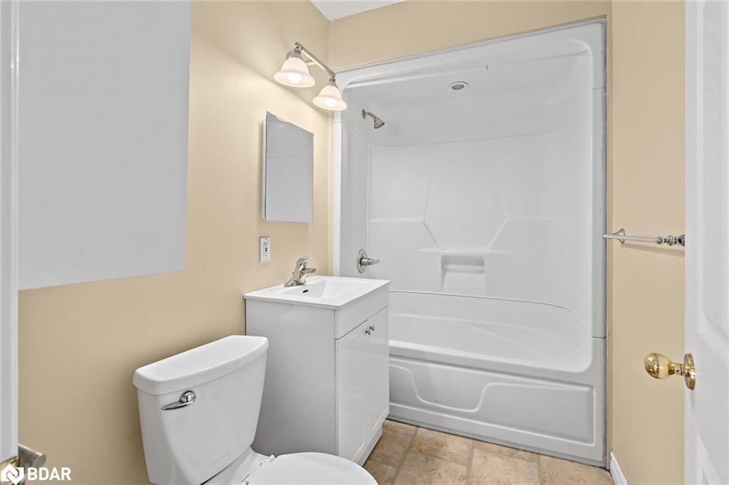 7 Rexway Drive, Georgetown, ON - Indoor Photo Showing Bathroom