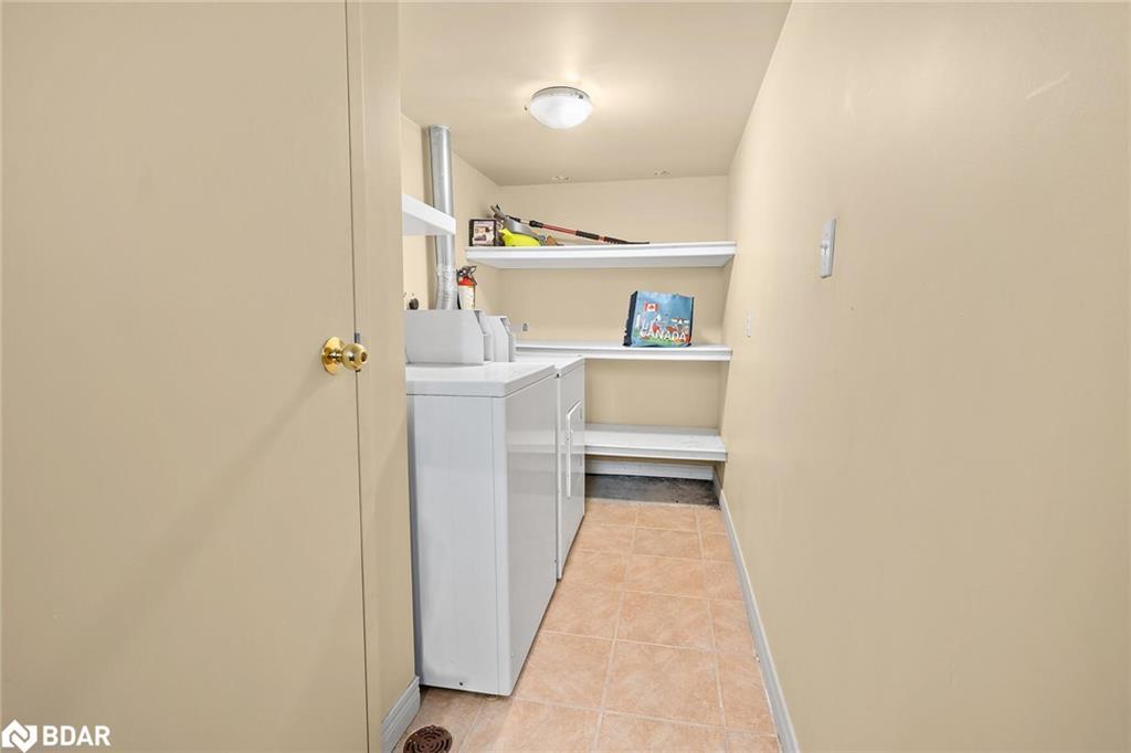 7 Rexway Drive, Georgetown, ON - Indoor