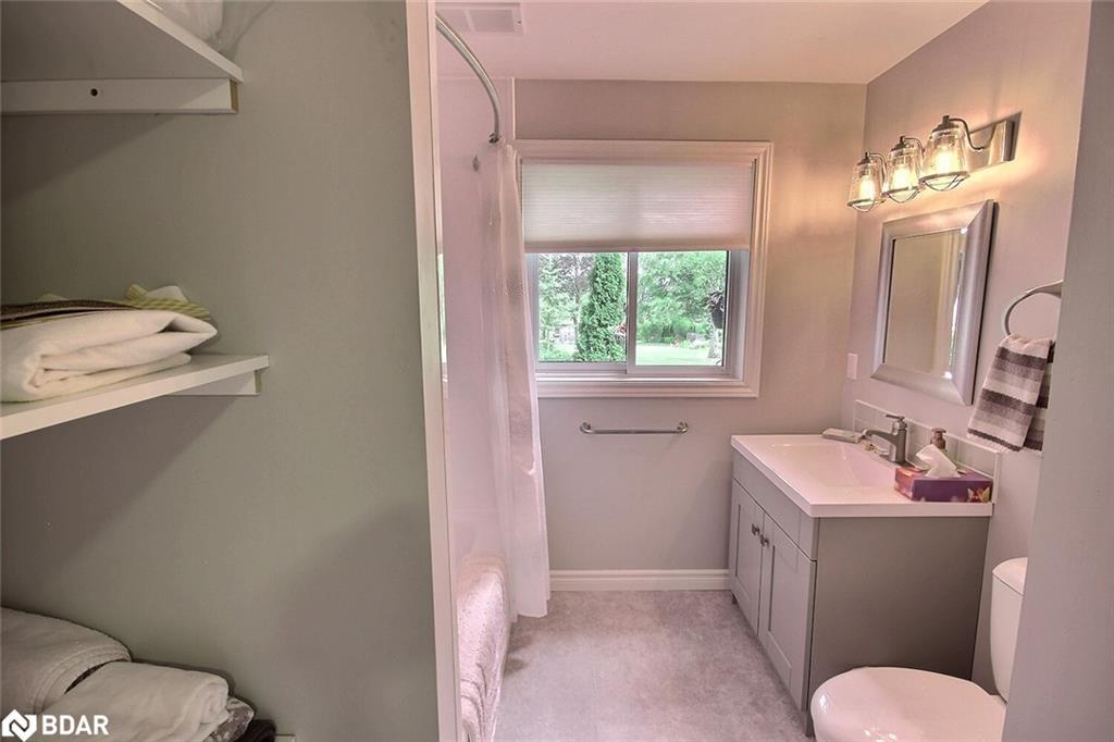 3268 County Road 3 Road, Carrying Place, ON - Indoor Photo Showing Bathroom