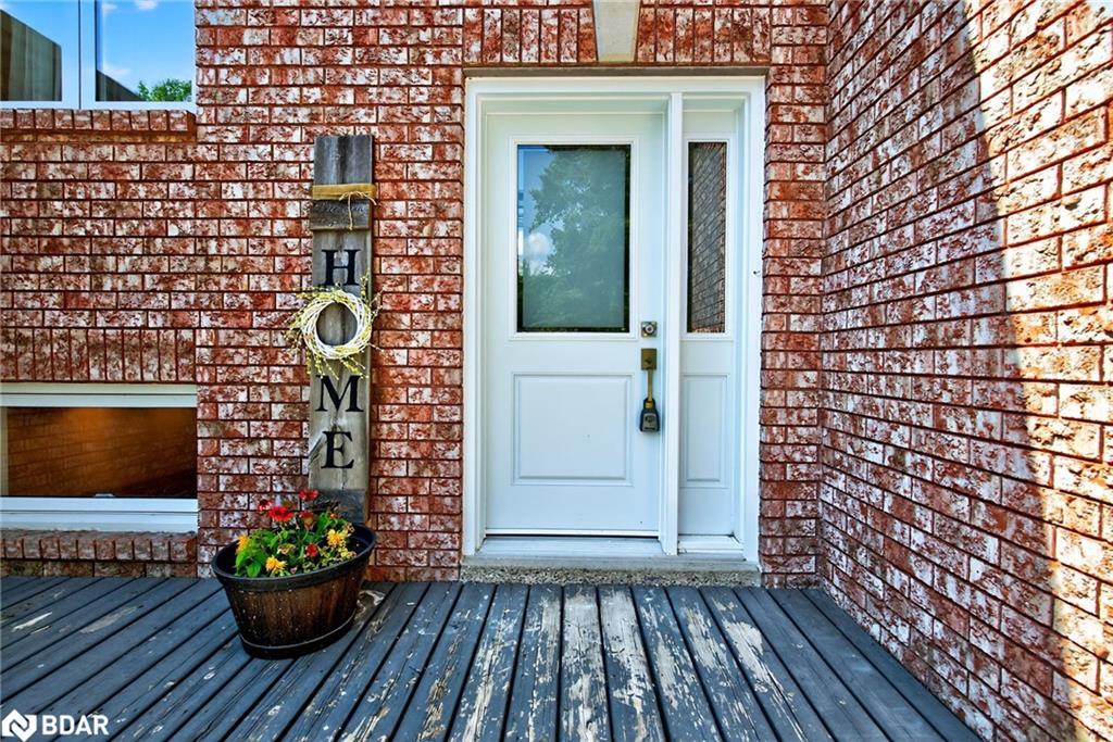 2 Birchmount Circle, Wasaga Beach, ON - Outdoor With Deck Patio Veranda