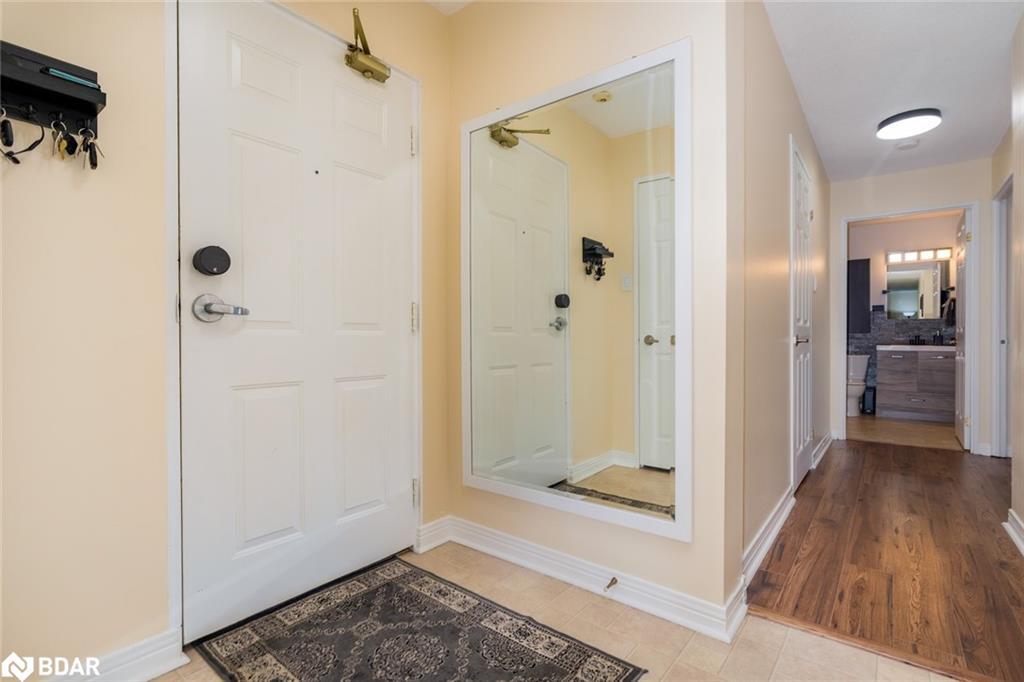 204-850 6Th Street E, Owen Sound, ON - Indoor Photo Showing Other Room