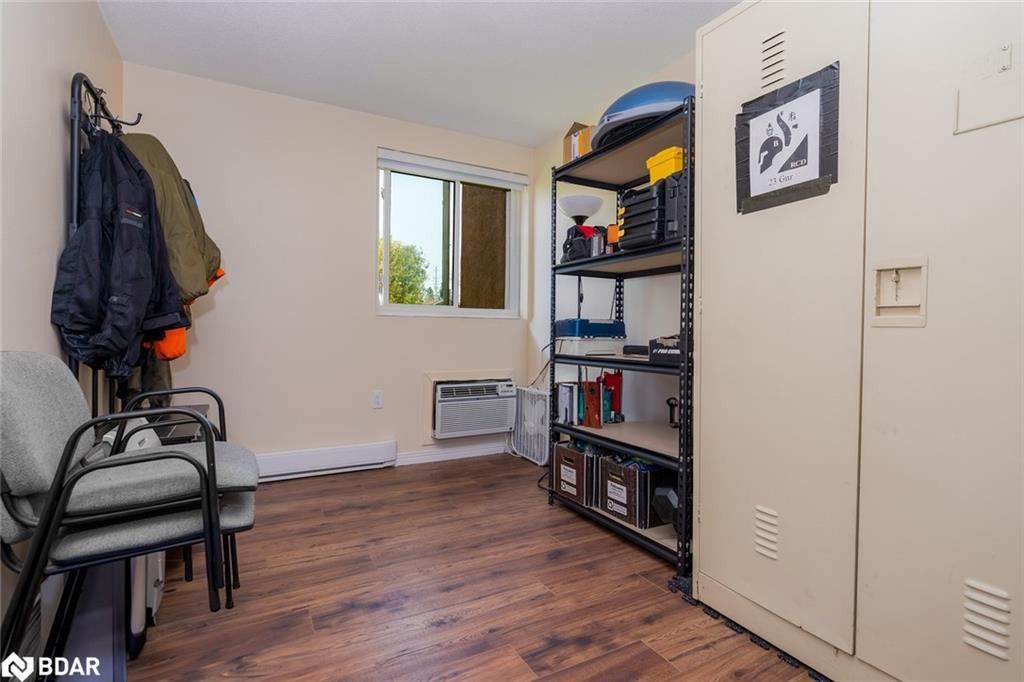 204-850 6Th Street E, Owen Sound, ON - Indoor