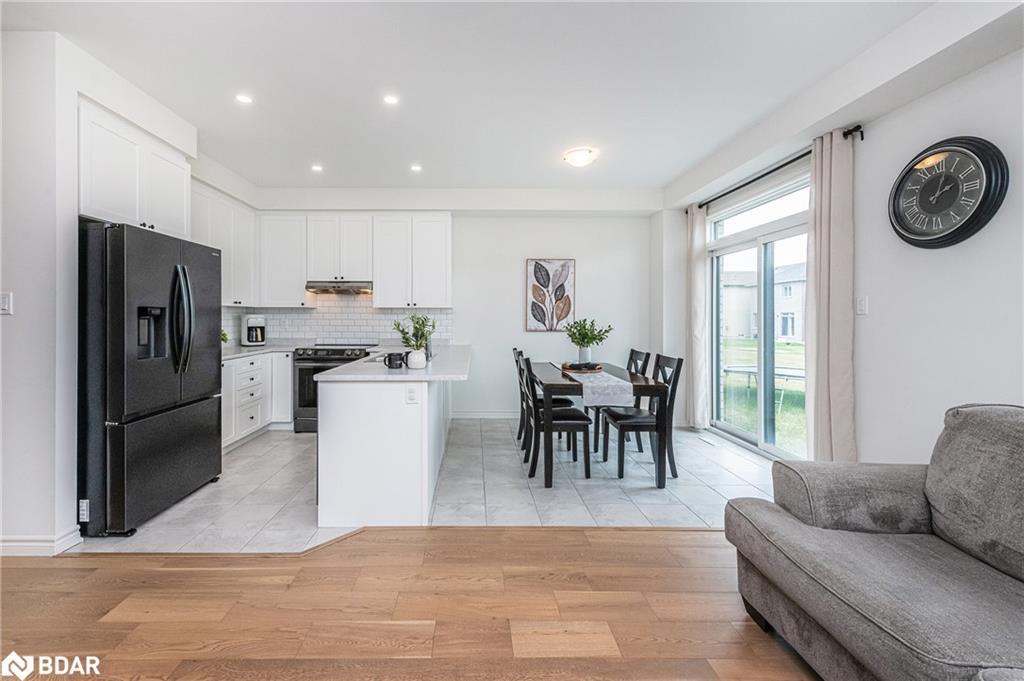 35 Povey Road, Fergus, ON - Indoor