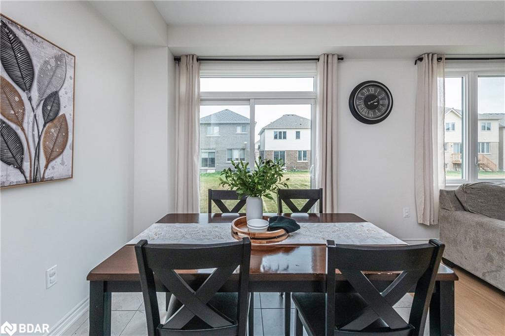 35 Povey Road, Fergus, ON - Indoor Photo Showing Dining Room