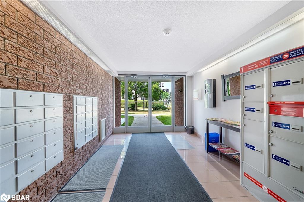 103-11 Beck Boulevard, Penetanguishene, ON - Indoor Photo Showing Other Room