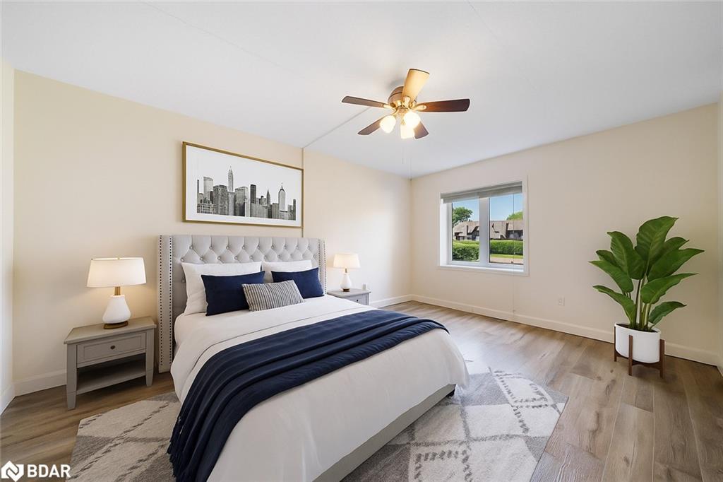 103-11 Beck Boulevard, Penetanguishene, ON - Indoor Photo Showing Bedroom