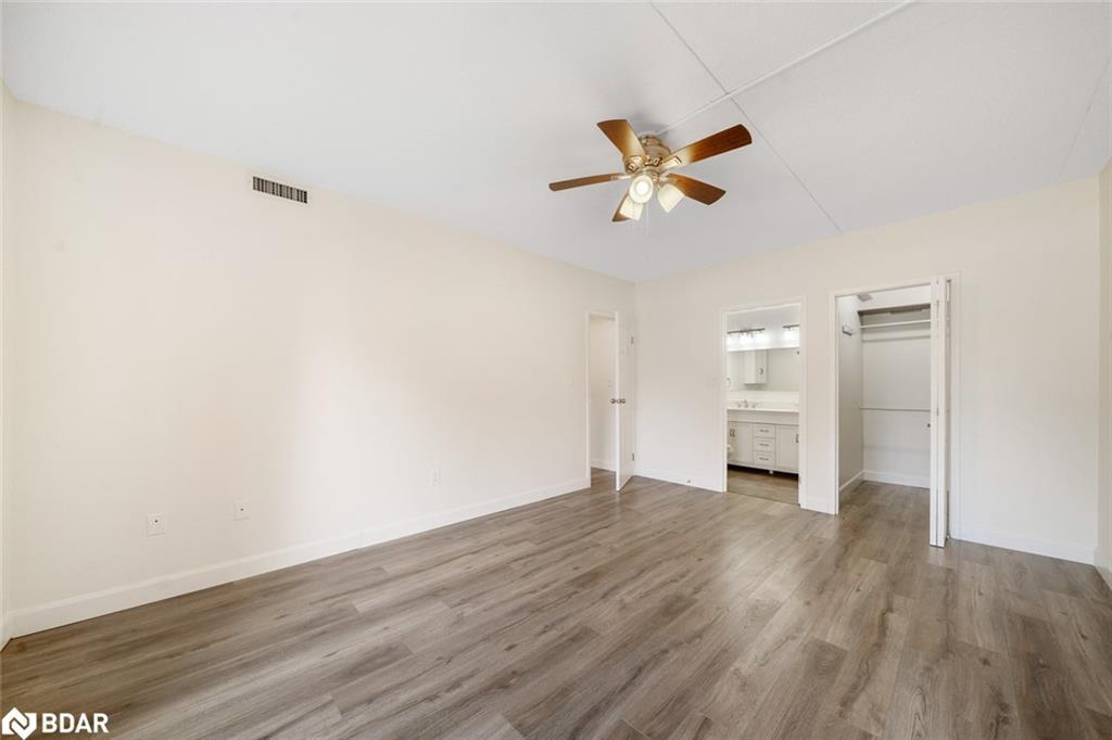 103-11 Beck Boulevard, Penetanguishene, ON - Indoor Photo Showing Other Room