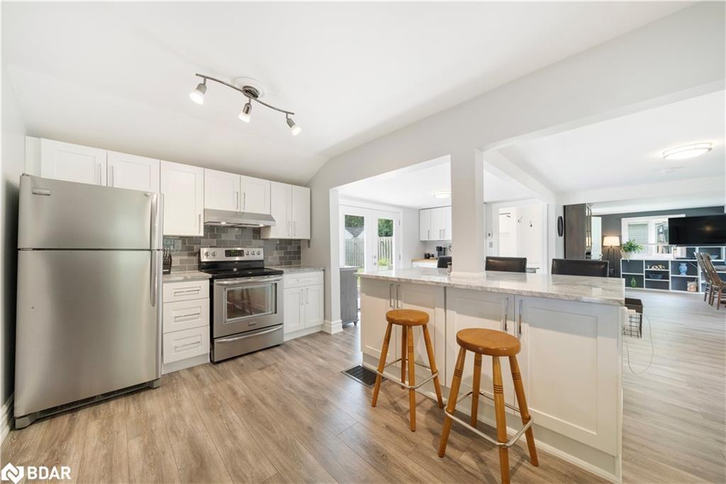 3 Earldom Boulevard, Port Mcnicoll, ON - Indoor Photo Showing Kitchen
