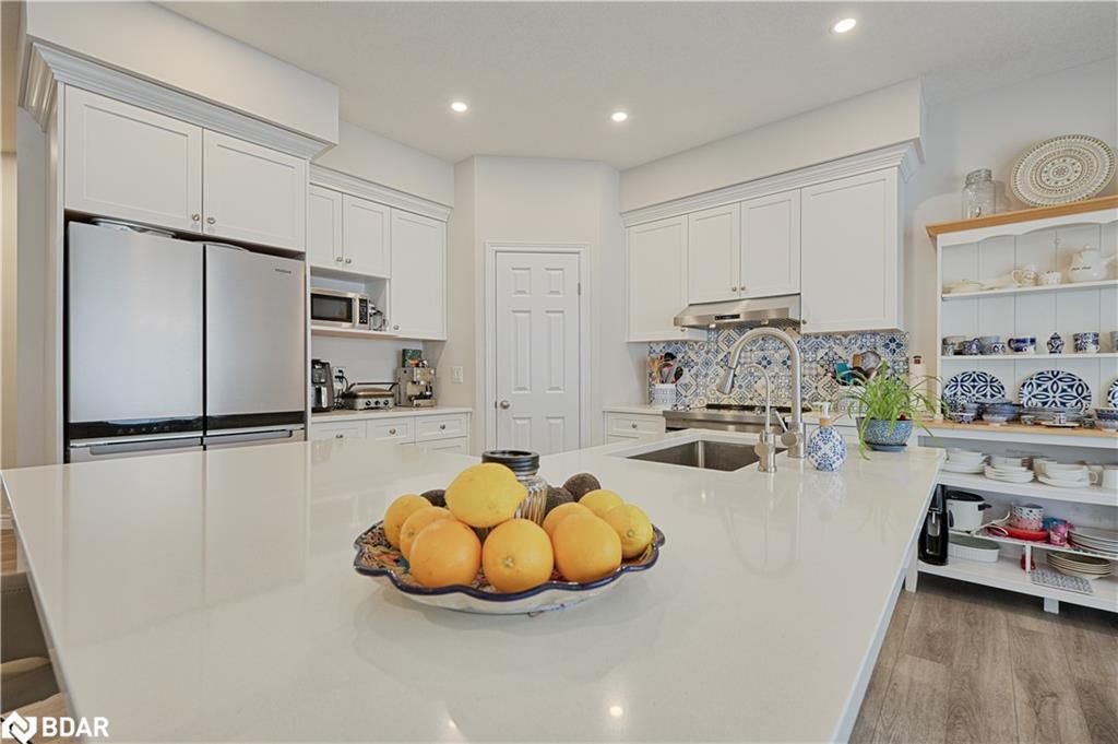 80 Mill Race Crescent, St. Jacobs, ON - Indoor Photo Showing Kitchen With Upgraded Kitchen
