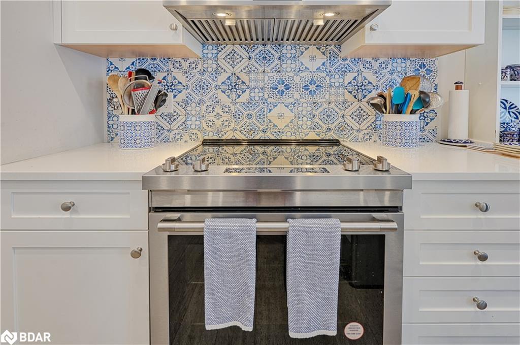 80 Mill Race Crescent, St. Jacobs, ON - Indoor Photo Showing Kitchen
