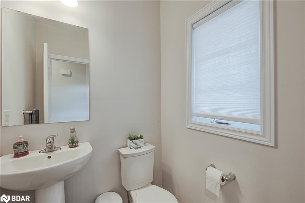 80 Mill Race Crescent, St. Jacobs, ON - Indoor Photo Showing Bathroom