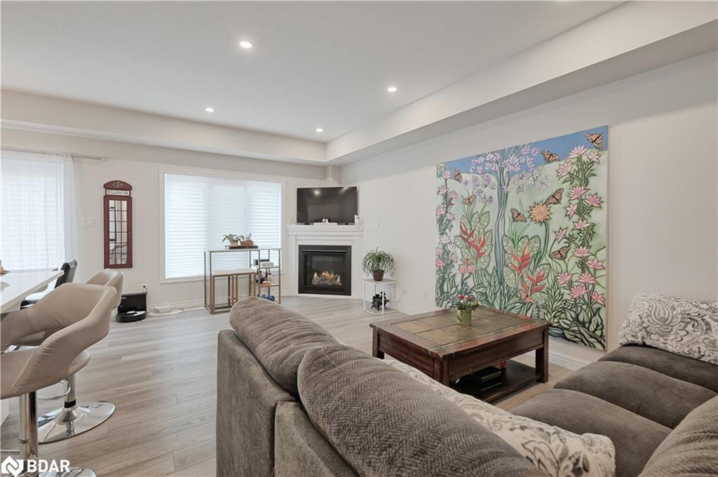 80 Mill Race Crescent, St. Jacobs, ON - Indoor Photo Showing Living Room With Fireplace