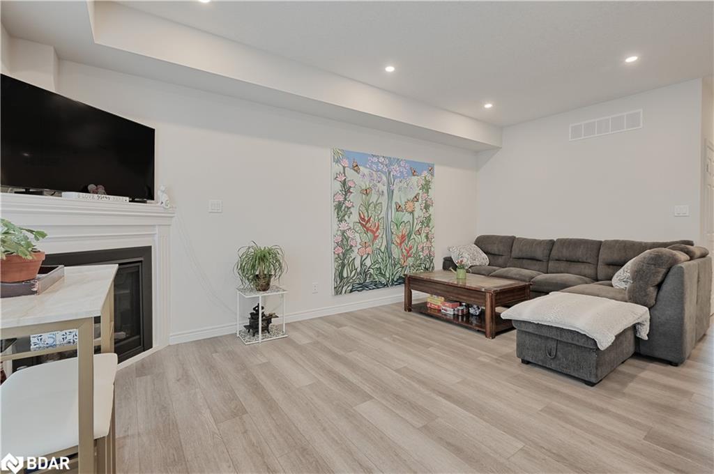 80 Mill Race Crescent, St. Jacobs, ON - Indoor Photo Showing Living Room With Fireplace