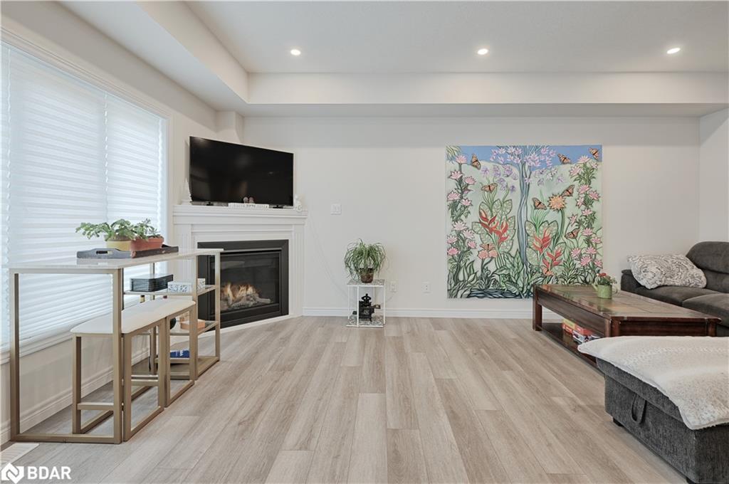 80 Mill Race Crescent, St. Jacobs, ON - Indoor Photo Showing Living Room With Fireplace
