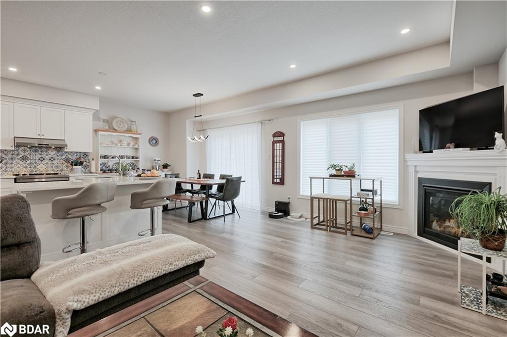 80 Mill Race Crescent, St. Jacobs, ON - Indoor Photo Showing Living Room With Fireplace