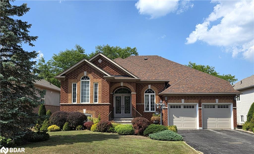 28 Cranberry Heights, Wasaga Beach, ON - Outdoor With Facade