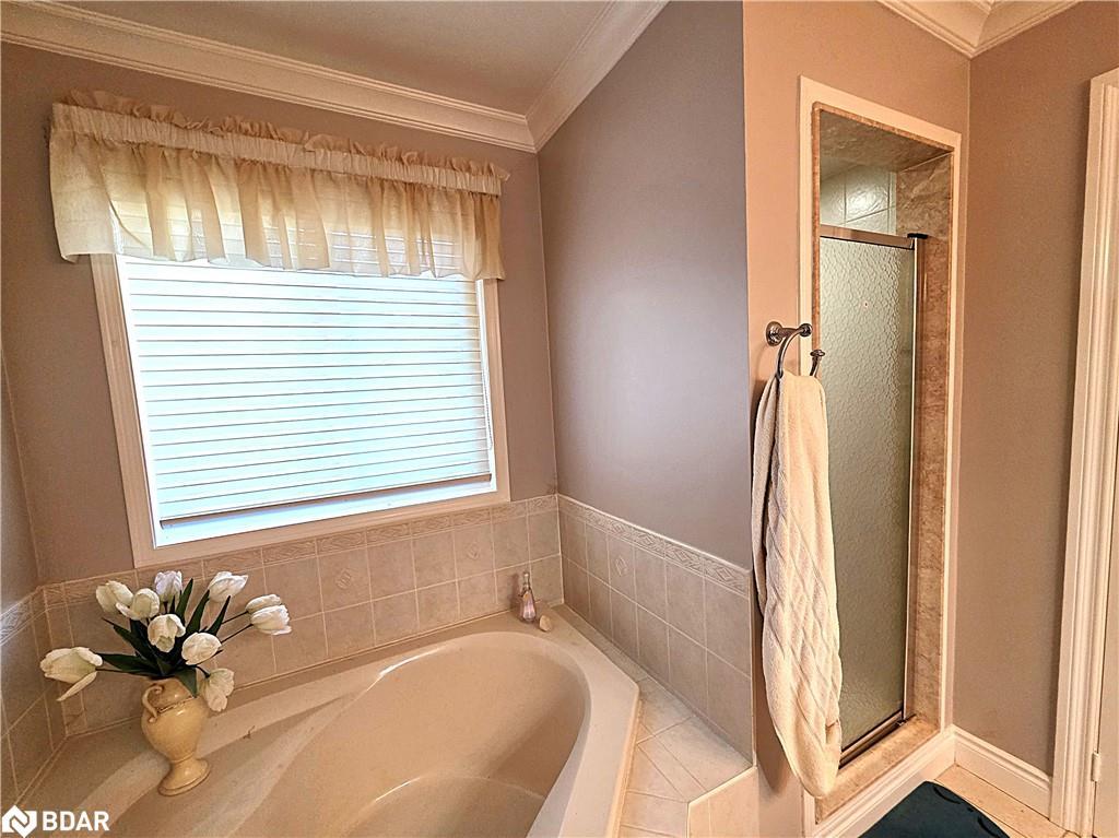 28 Cranberry Heights, Wasaga Beach, ON - Indoor Photo Showing Bathroom