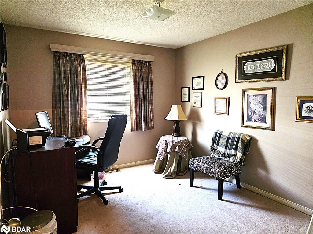 28 Cranberry Heights, Wasaga Beach, ON - Indoor Photo Showing Office