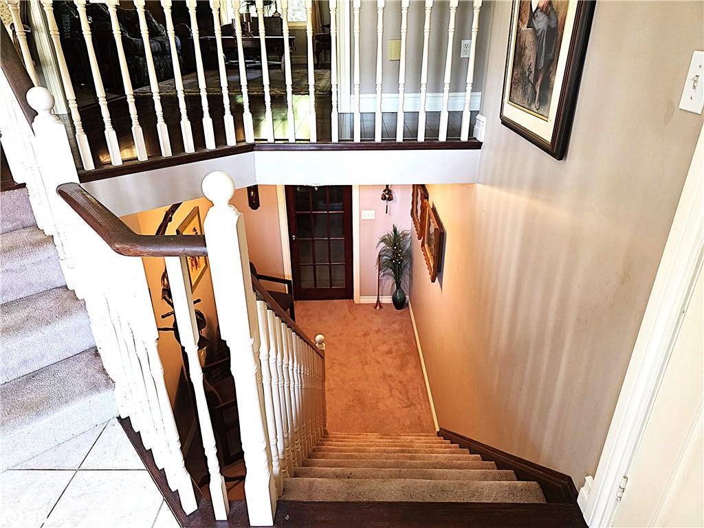 28 Cranberry Heights, Wasaga Beach, ON - Indoor Photo Showing Other Room