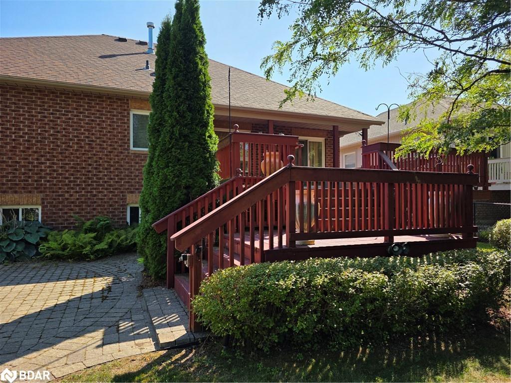 28 Cranberry Heights, Wasaga Beach, ON - Outdoor With Deck Patio Veranda