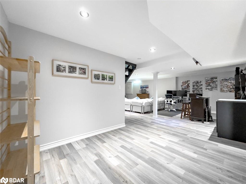 18 Cotswold Court, Georgetown, ON - Indoor Photo Showing Other Room