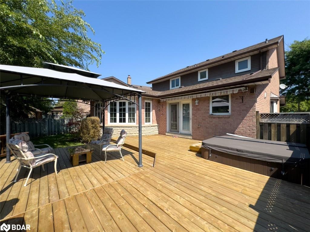 18 Cotswold Court, Georgetown, ON - Outdoor With Deck Patio Veranda With Exterior