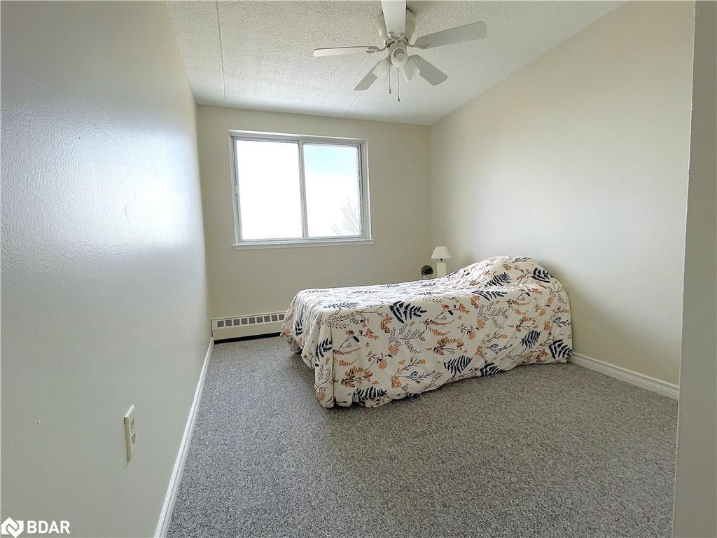 702-414 Blake Street, Barrie, ON - Indoor Photo Showing Bedroom