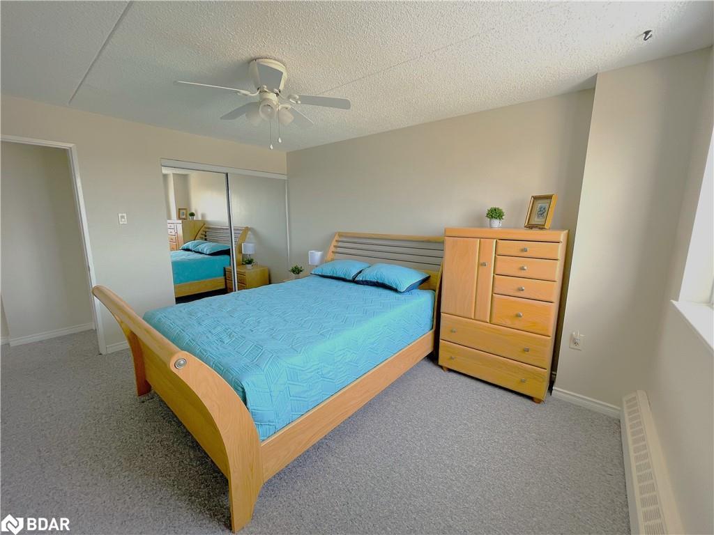 702-414 Blake Street, Barrie, ON - Indoor Photo Showing Bedroom