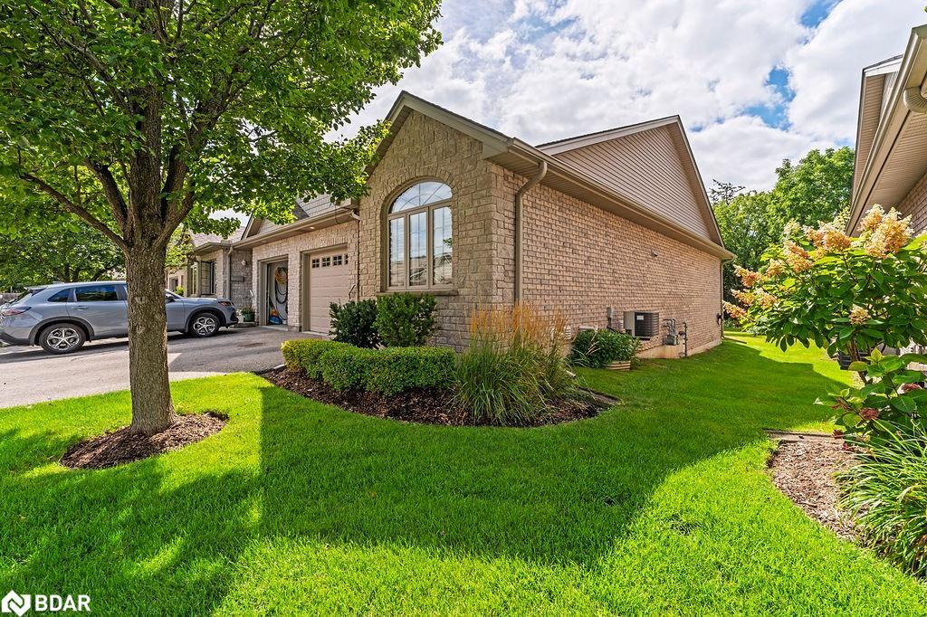 18-510 Queensway W, Simcoe, ON - Outdoor