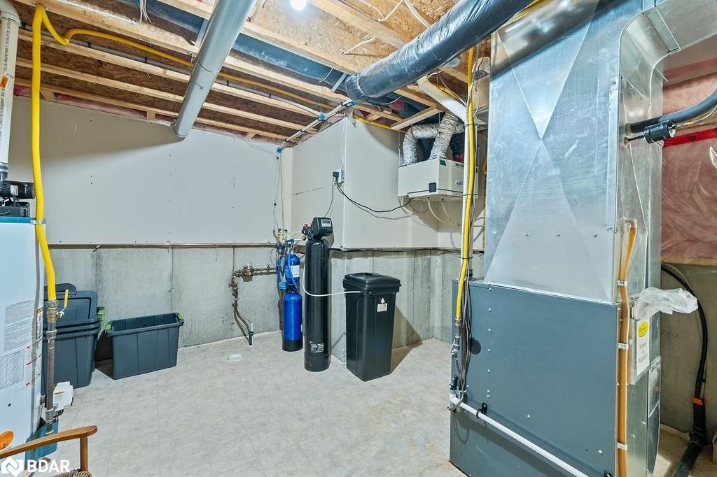 18-510 Queensway W, Simcoe, ON - Indoor Photo Showing Basement