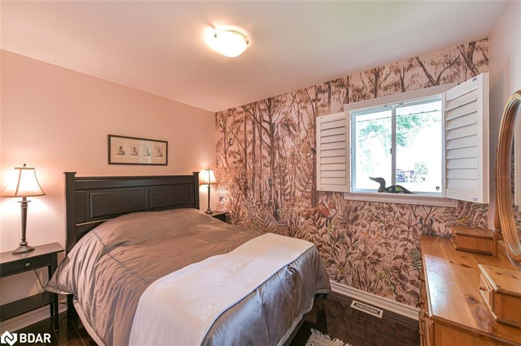 4283 Plum Point Road, Ramara, ON - Indoor Photo Showing Bedroom