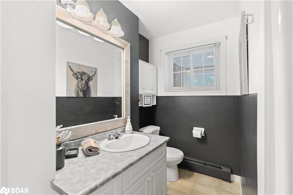 443 By-Lock Acres Road, Huntsville, ON - Indoor Photo Showing Bathroom