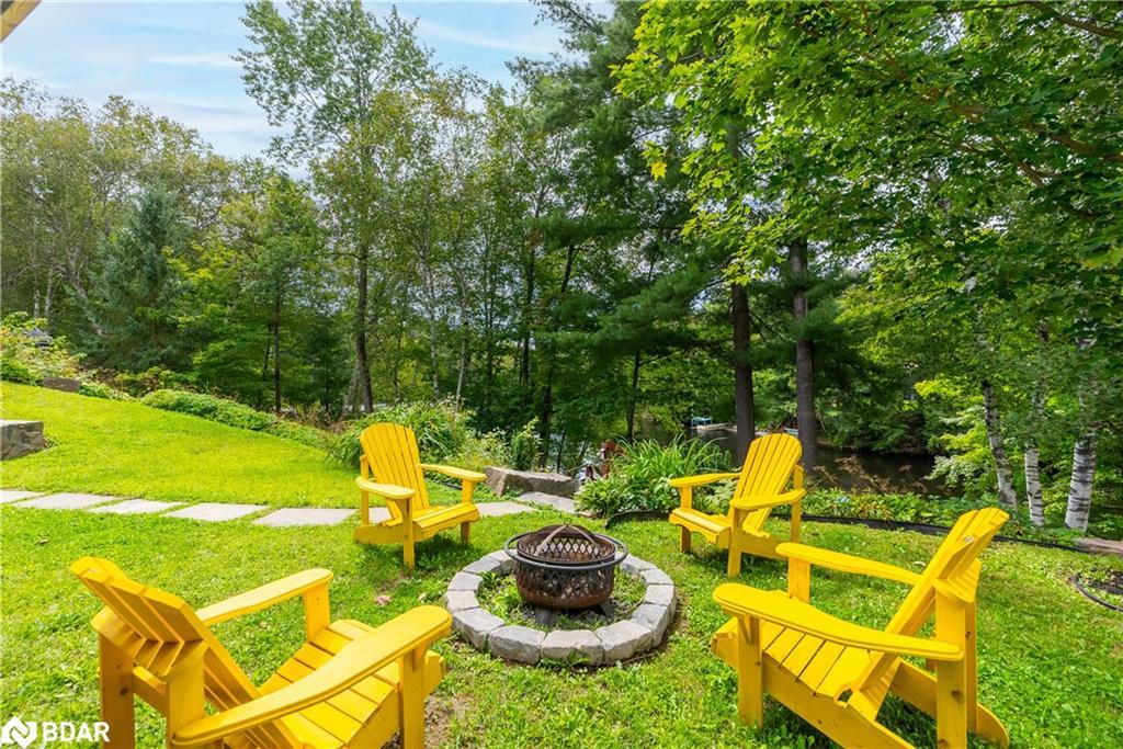 443 By-Lock Acres Road, Huntsville, ON - Outdoor