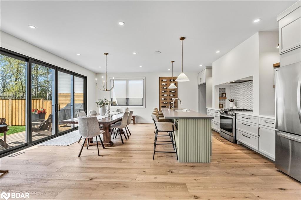 46 Tyndale Road, Barrie, ON - Indoor