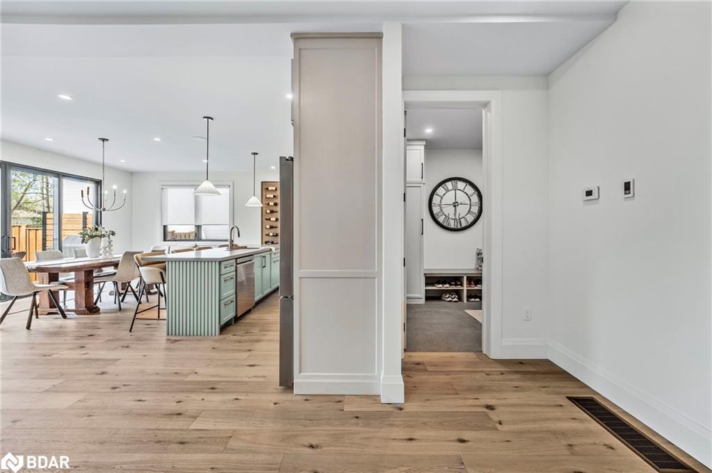 46 Tyndale Road, Barrie, ON - Indoor