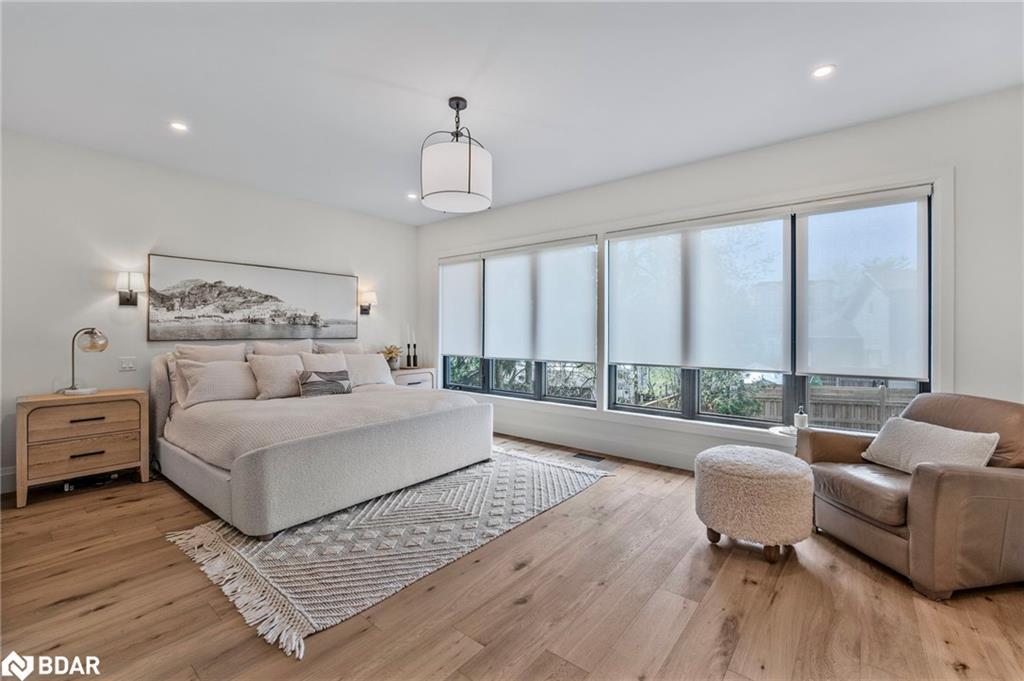 46 Tyndale Road, Barrie, ON - Indoor Photo Showing Bedroom