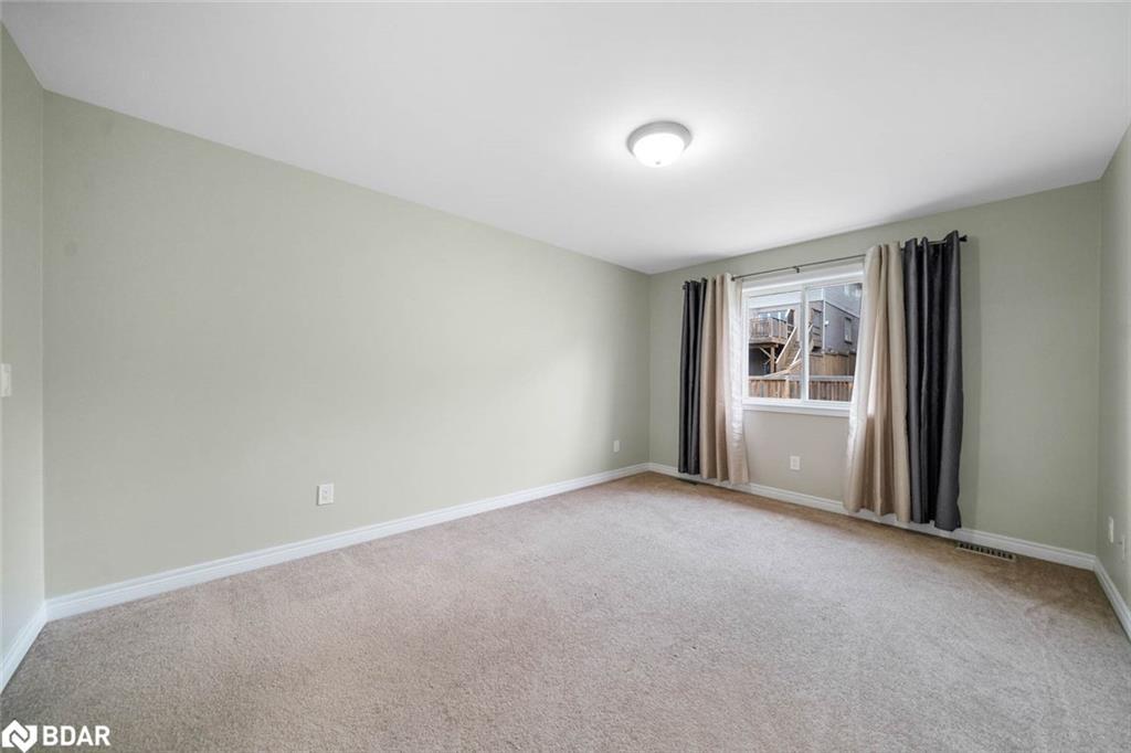 66 Pearl Drive, Orillia, ON - Indoor Photo Showing Other Room