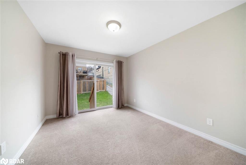 66 Pearl Drive, Orillia, ON - Indoor Photo Showing Other Room