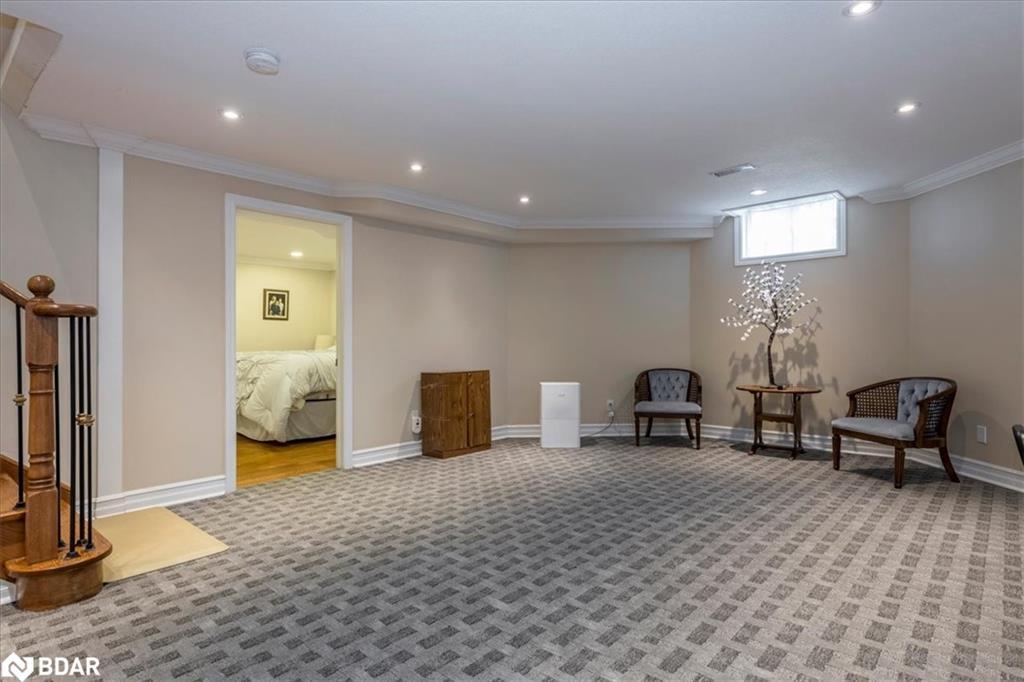 34 Heatherwood Drive, Springwater, ON - Indoor