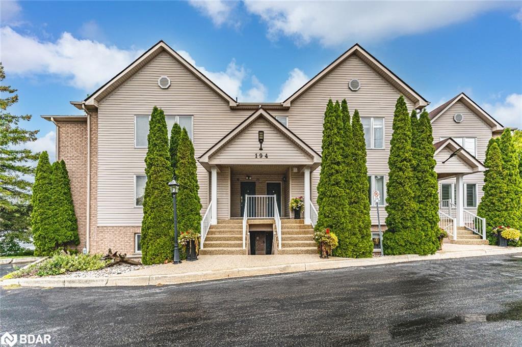 3B-194 River Road E, Wasaga Beach, ON - Outdoor With Facade