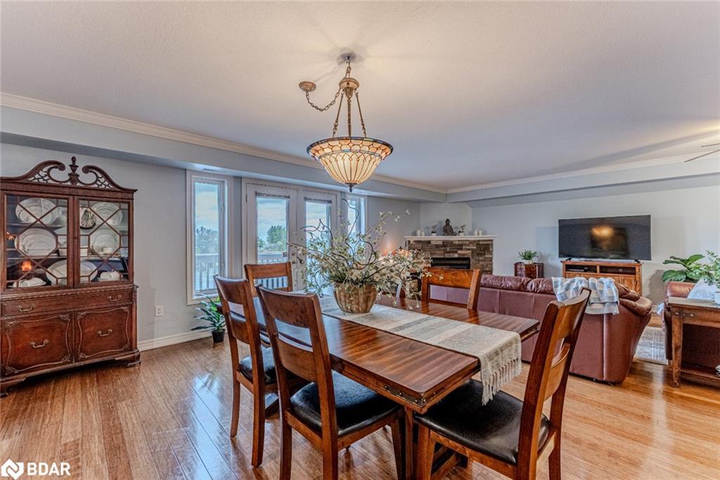 3B-194 River Road E, Wasaga Beach, ON - Indoor Photo Showing Dining Room