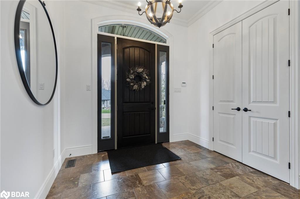 25 Heron Boulevard, Springwater, ON - Indoor Photo Showing Other Room