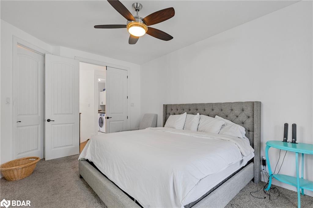 25 Heron Boulevard, Springwater, ON - Indoor Photo Showing Bedroom