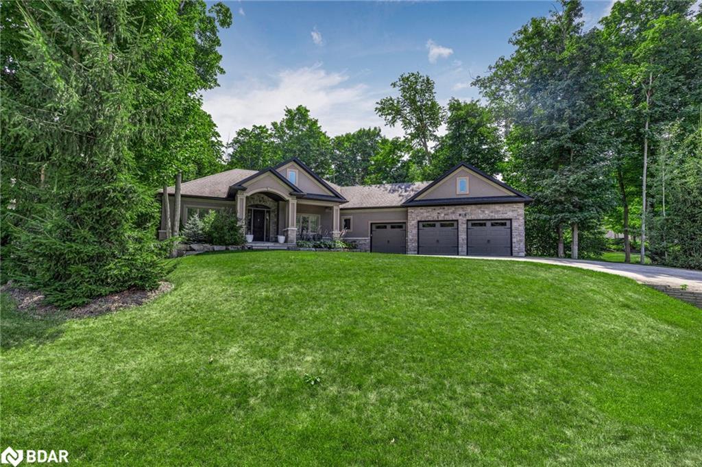 25 Heron Boulevard, Springwater, ON - Outdoor