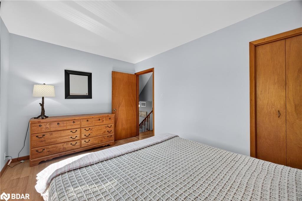 389 Falcon Road, Huntsville, ON - Indoor Photo Showing Bedroom