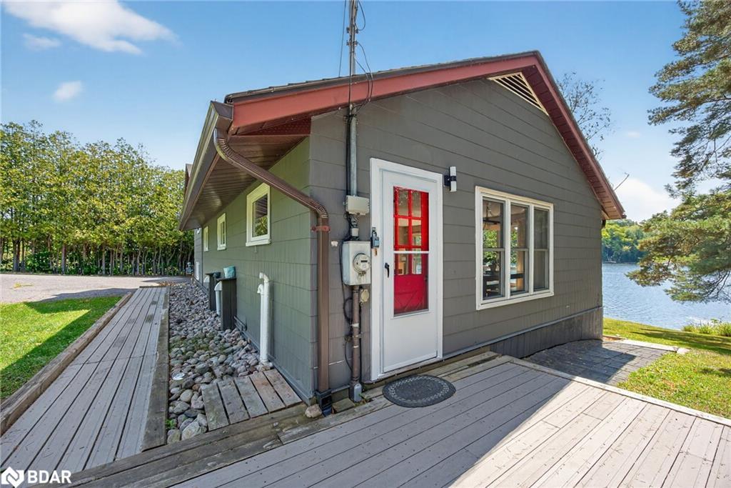 389 Falcon Road, Huntsville, ON - Outdoor With Deck Patio Veranda