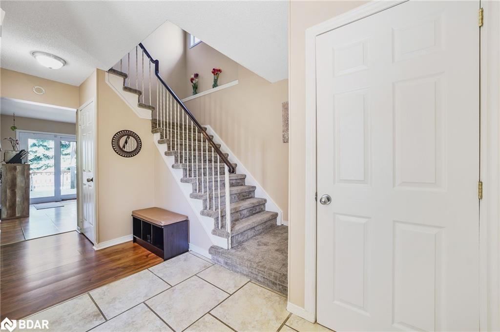 45 Garden Drive, Barrie, ON - Indoor Photo Showing Other Room