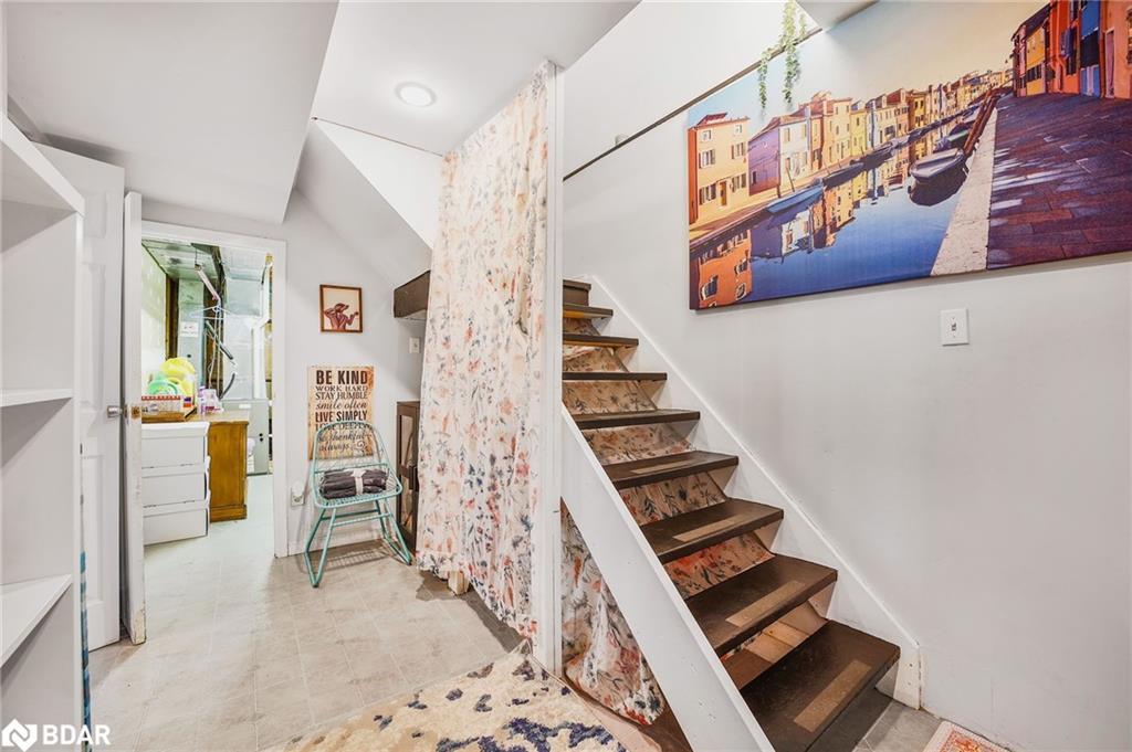 45 Garden Drive, Barrie, ON - Indoor Photo Showing Other Room